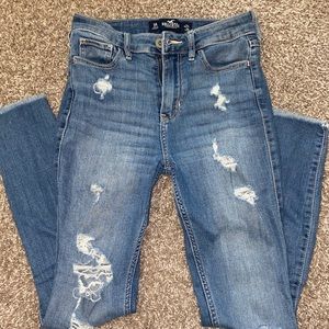 Hollister high-rise crop super skinny jeans